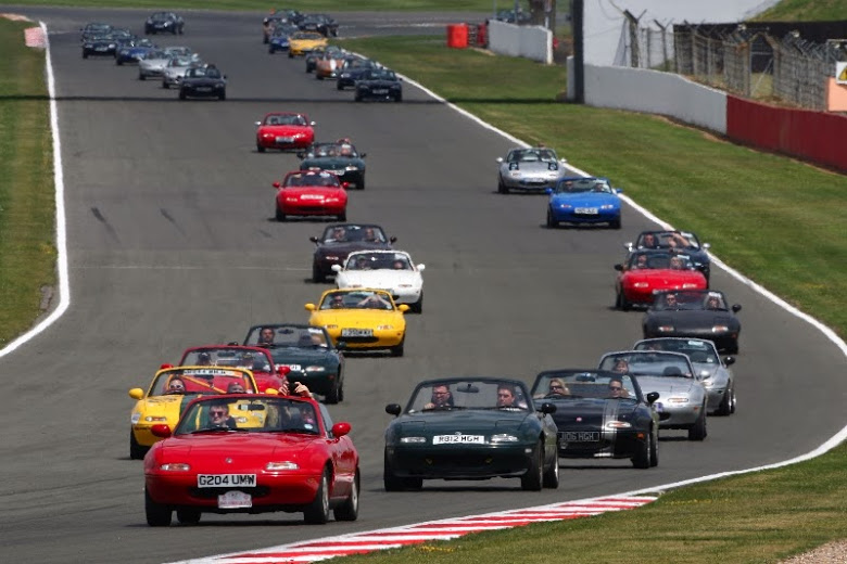 Photo roundup – last time the club hit the track at Silverstone Classic