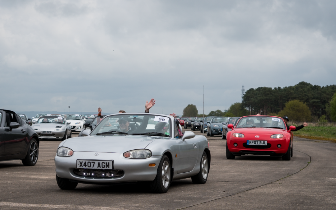 Over 1,500 MX-5s on track at Elvington!